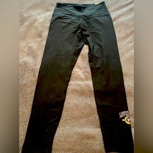 Size Medium Brand New VS Pink Leggings